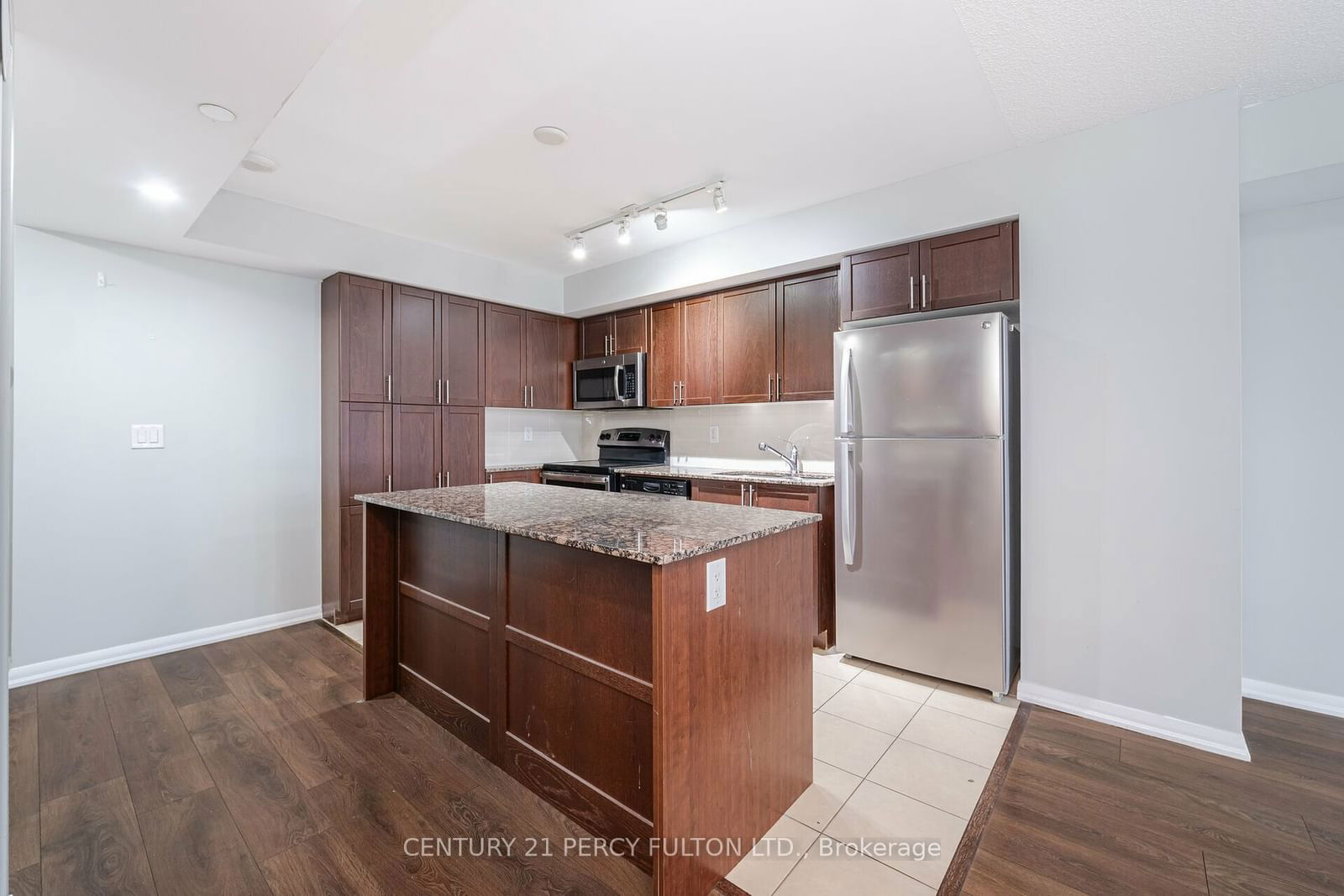 830 Lawrence Ave W, unit 501 for sale