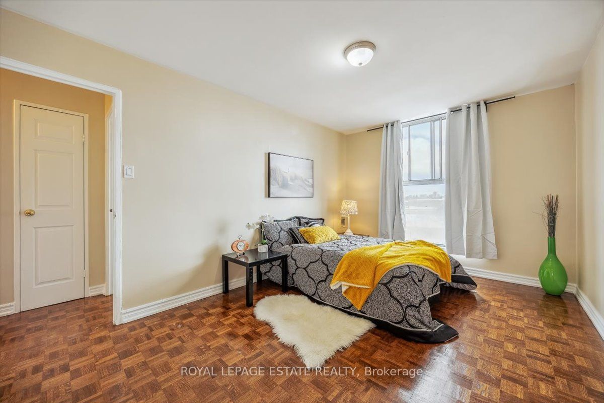 2835 Islington Ave E, unit 508 for sale