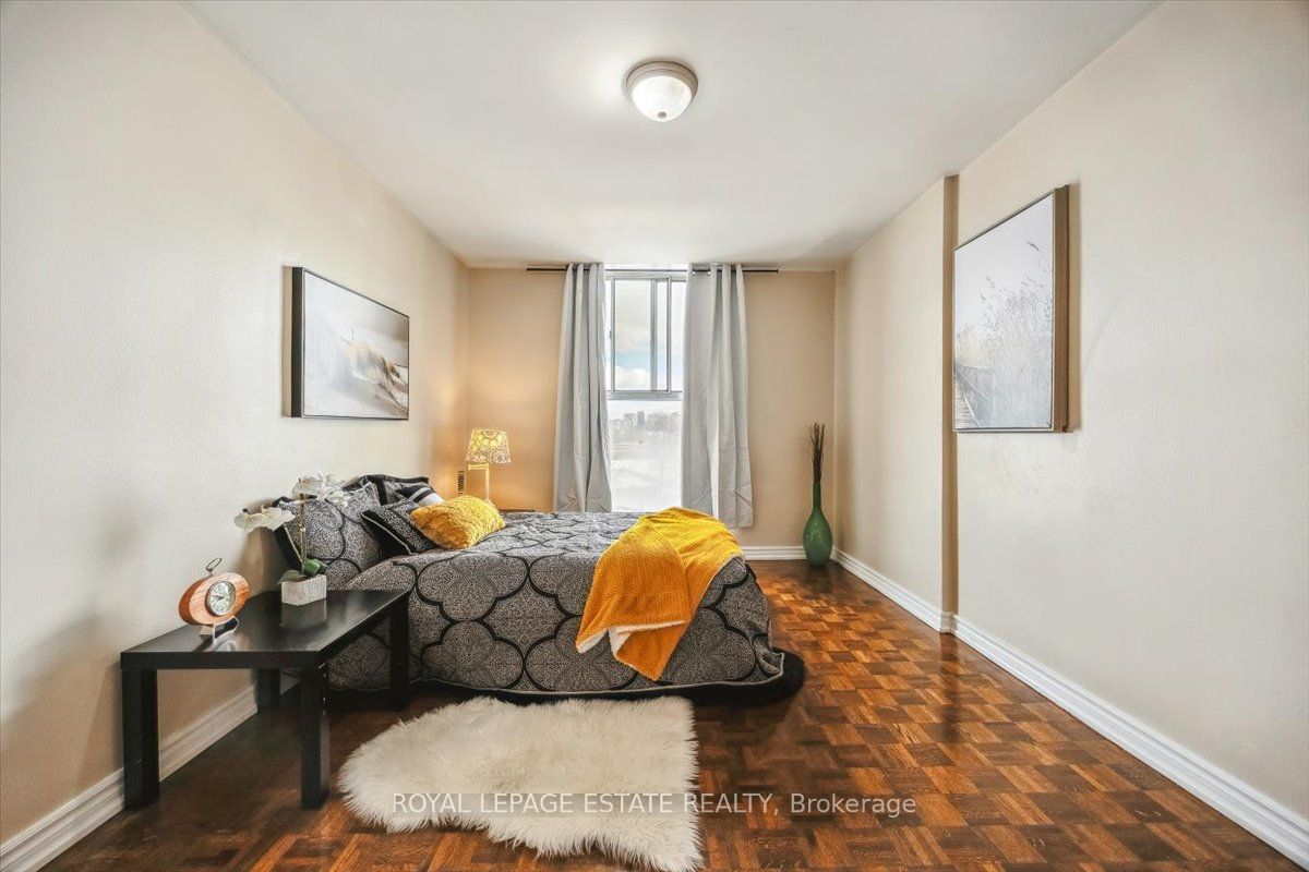 2835 Islington Ave E, unit 508 for sale