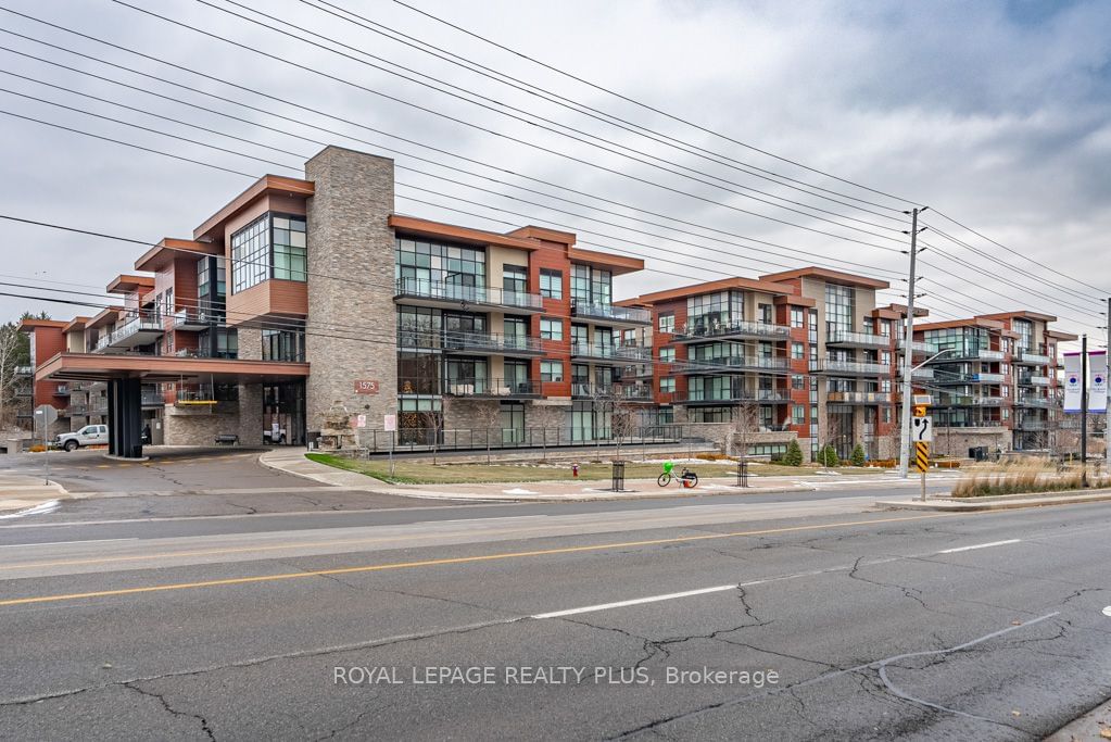 1575 Lakeshore Rd W, unit 465 for sale