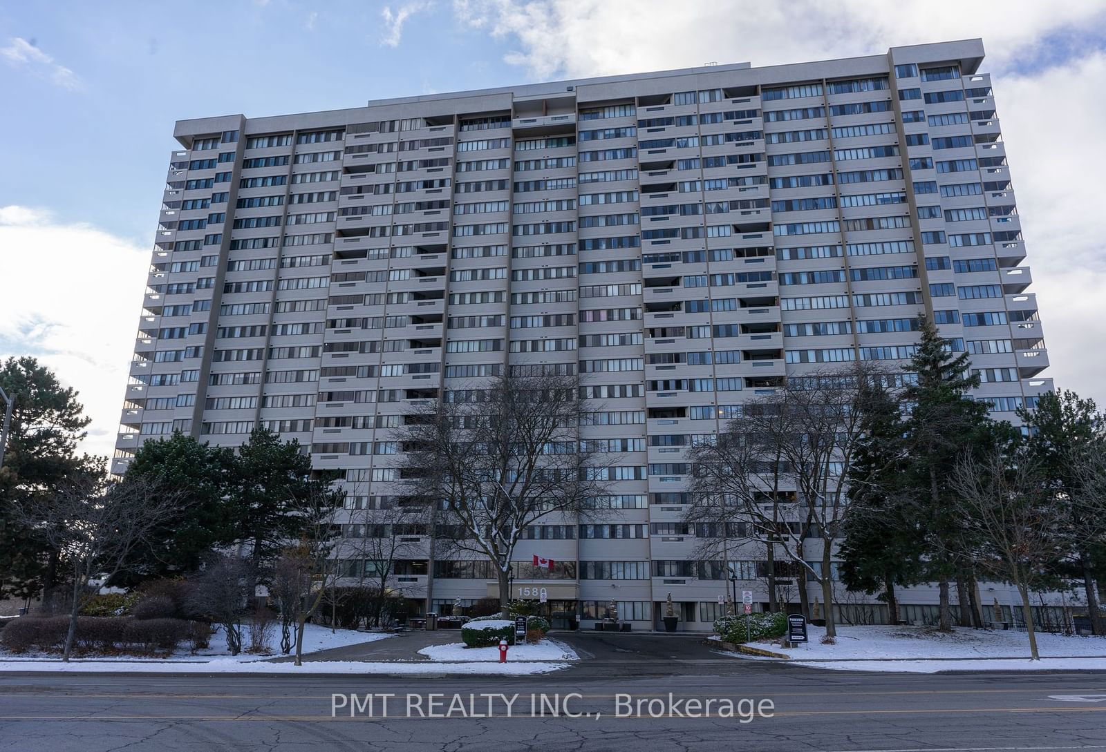 1580 Mississauga Valley Blvd, unit 103 for rent