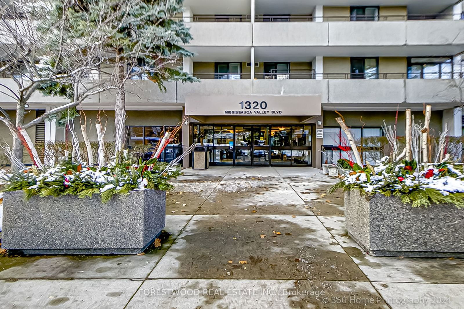 1320 Mississauga Valley Blvd, unit 1015 for sale