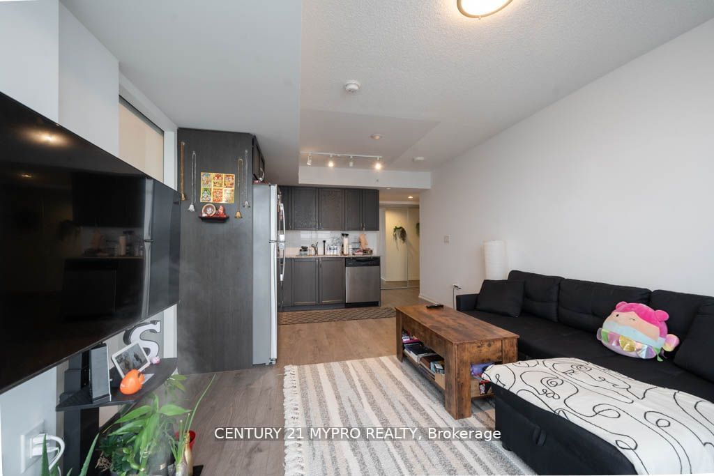 3091 Dufferin St, unit 1003 for sale