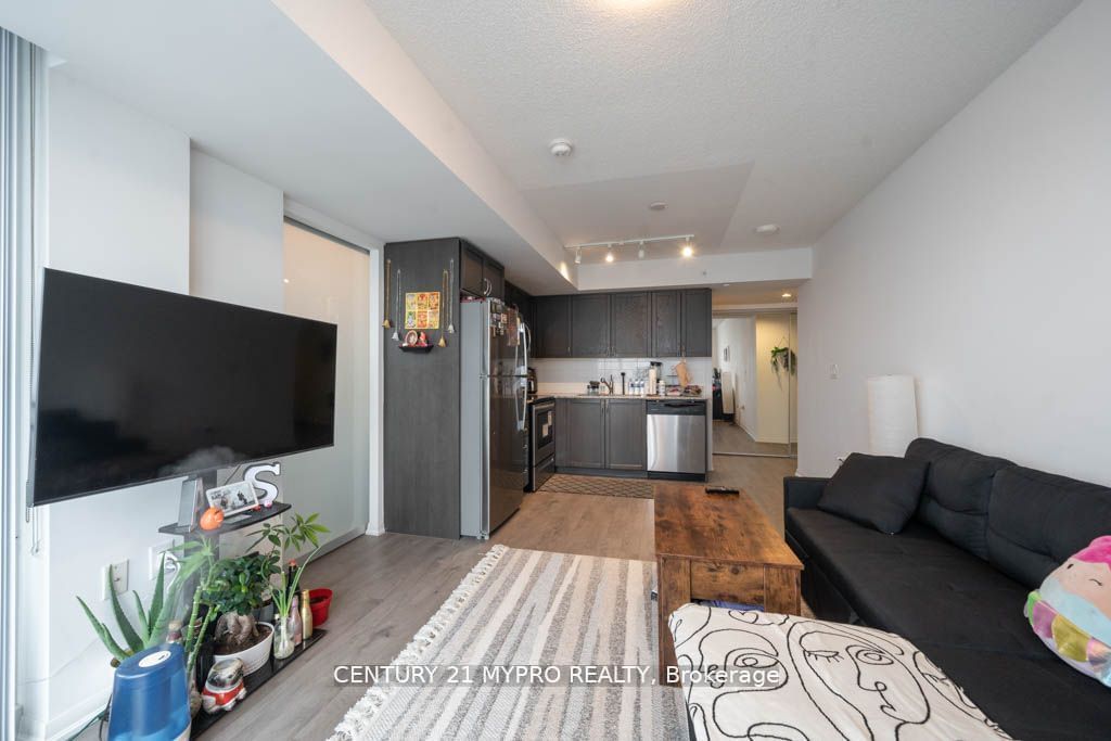 3091 Dufferin St, unit 1003 for sale