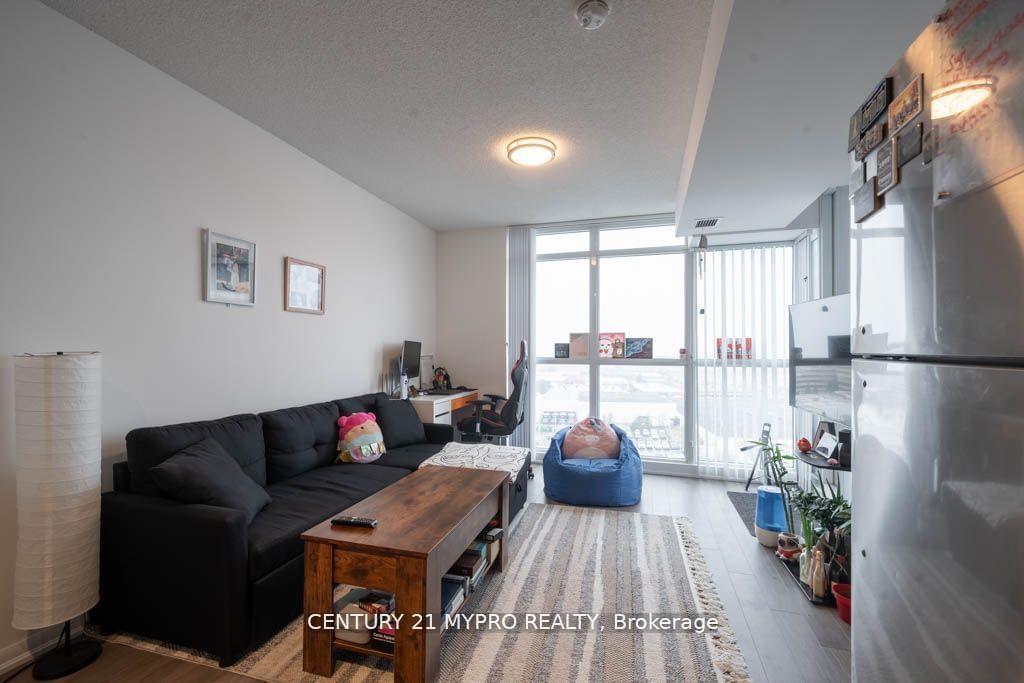 3091 Dufferin St, unit 1003 for sale