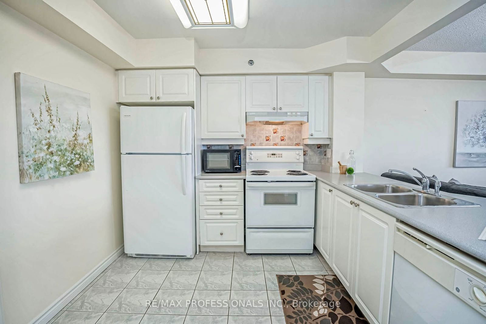 4640 Kimbermount Ave, unit 605 for sale