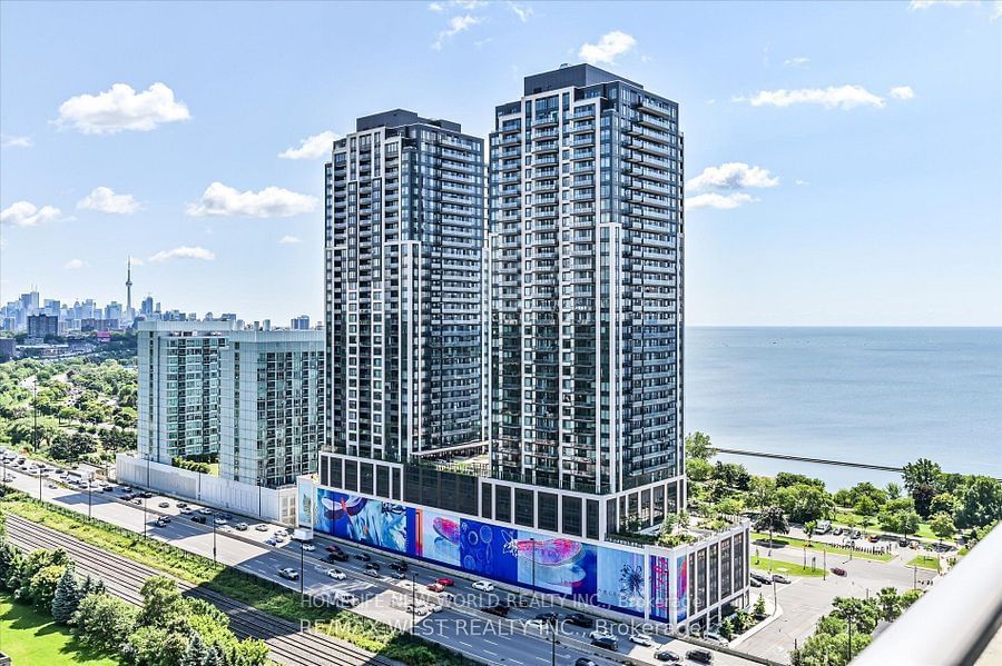 105 The Queensway Ave S, unit 2316 for rent