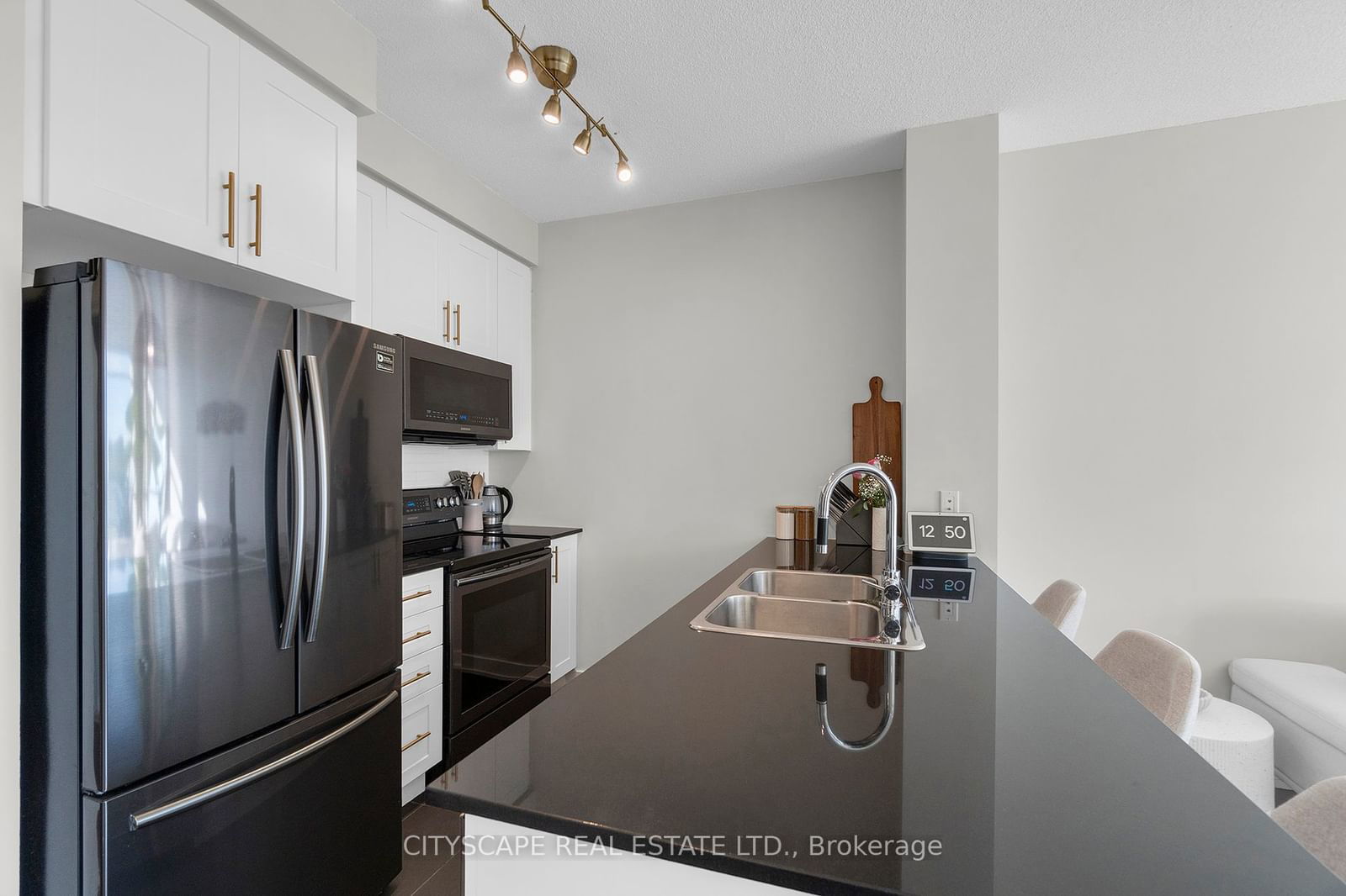 4070 Confederation Pkwy, unit #3703 for sale