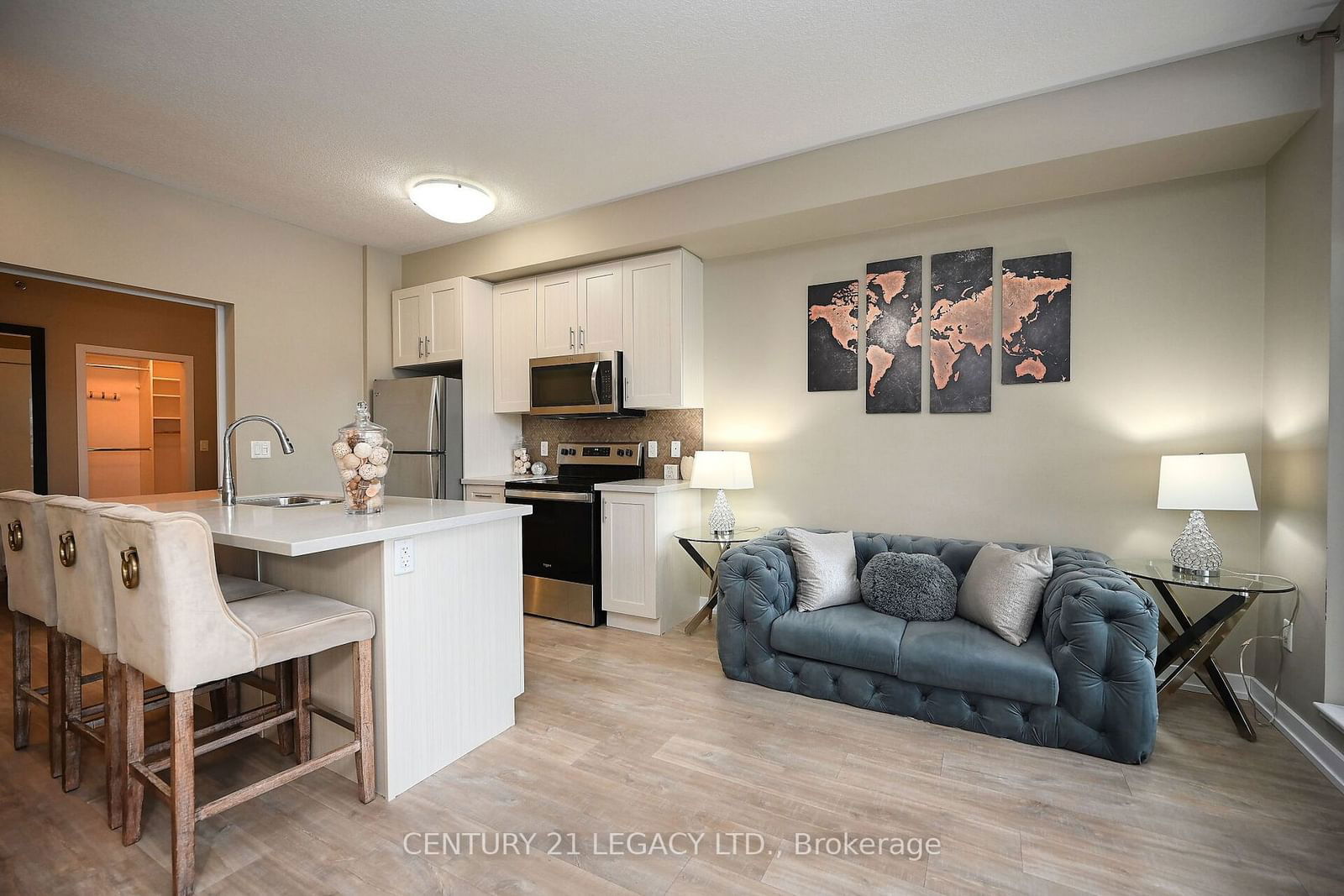 2486 Old Bronte Rd, unit 212 for sale