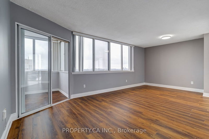 10 Markbrook Lane, unit 1812 for rent