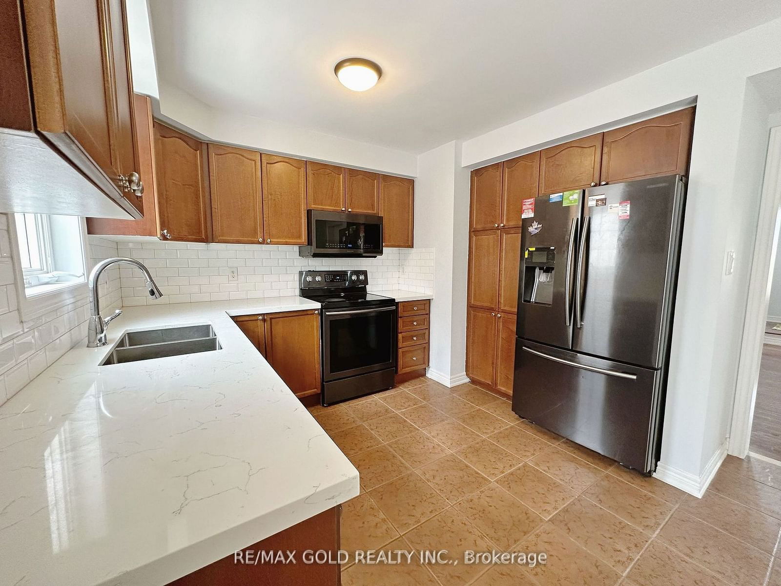 2361 Parkhaven Blvd, unit 15 for rent