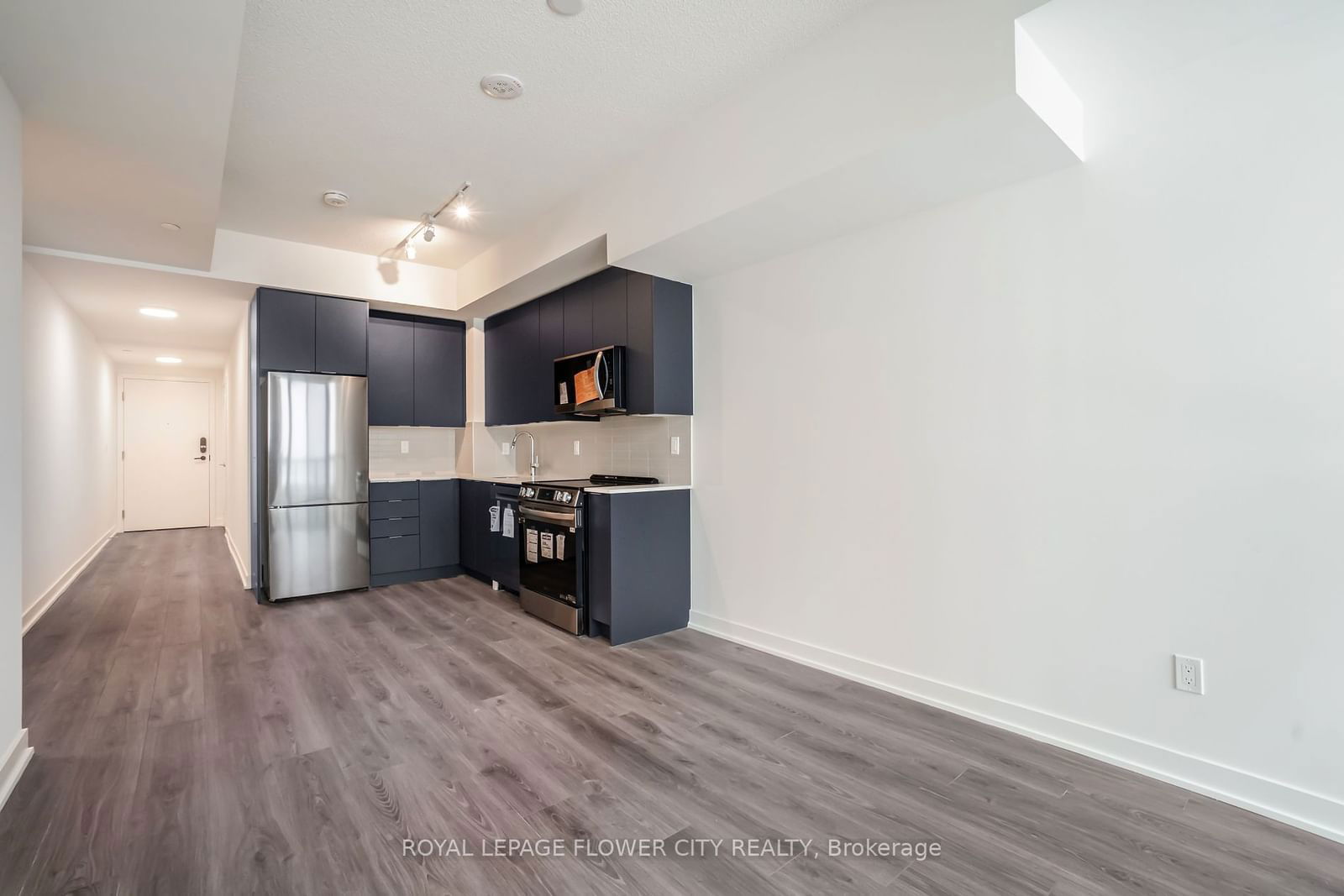 225 Malta Ave, unit 1013 for rent