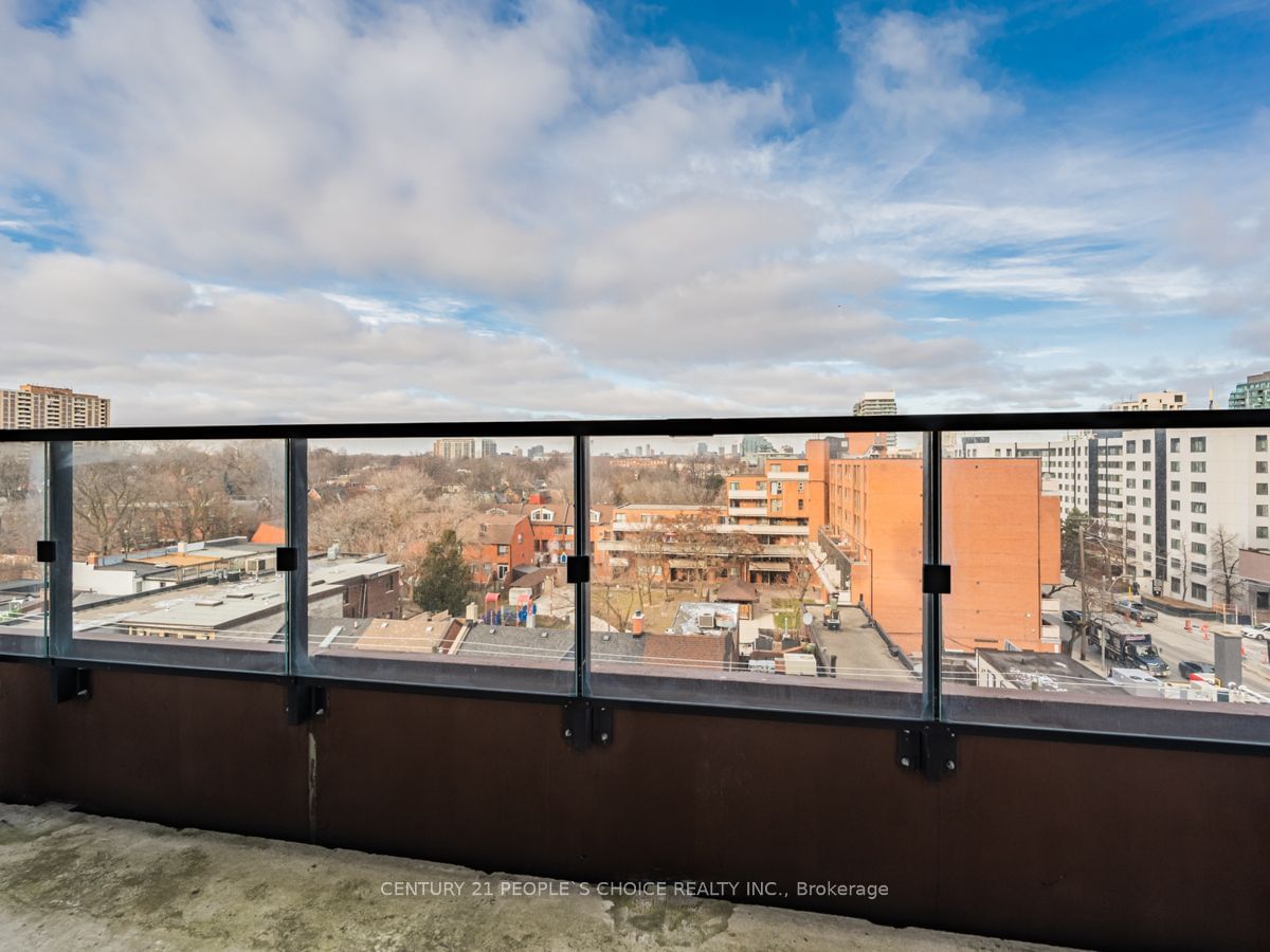 270 Dufferin St, unit 520 for rent