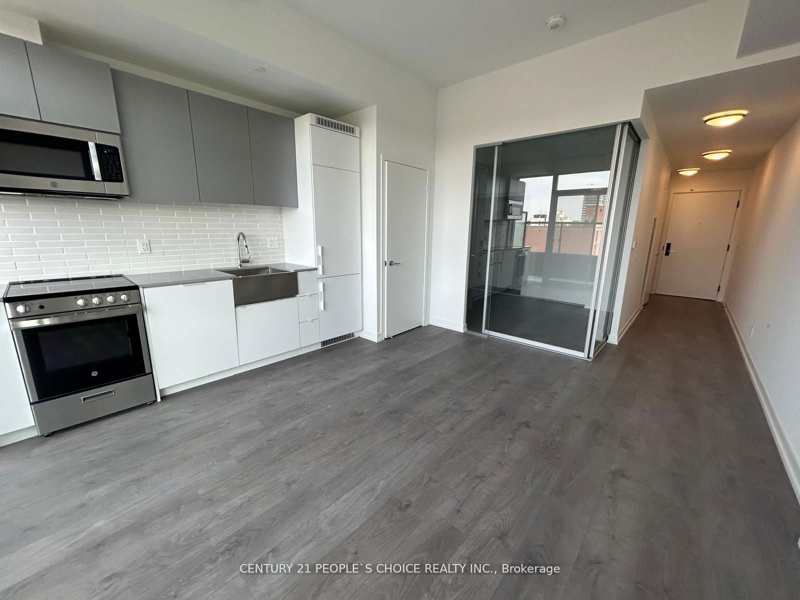 270 Dufferin St, unit 520 for rent