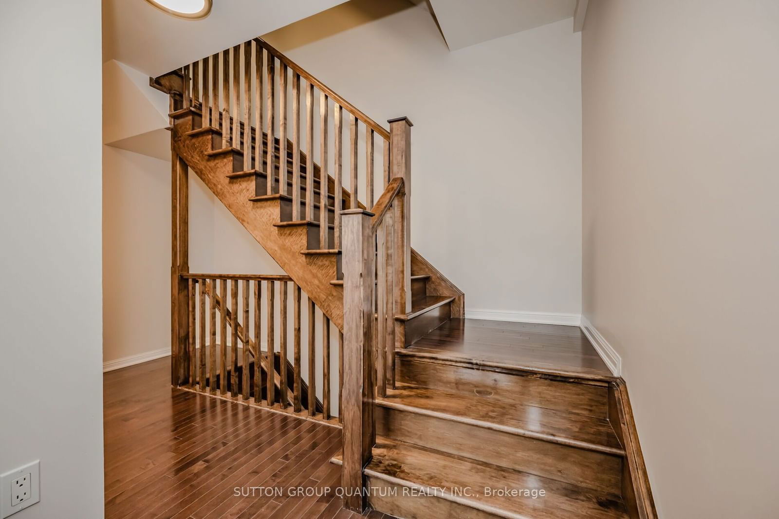 2614 Dashwood Dr Townhouses, Oakville, Toronto