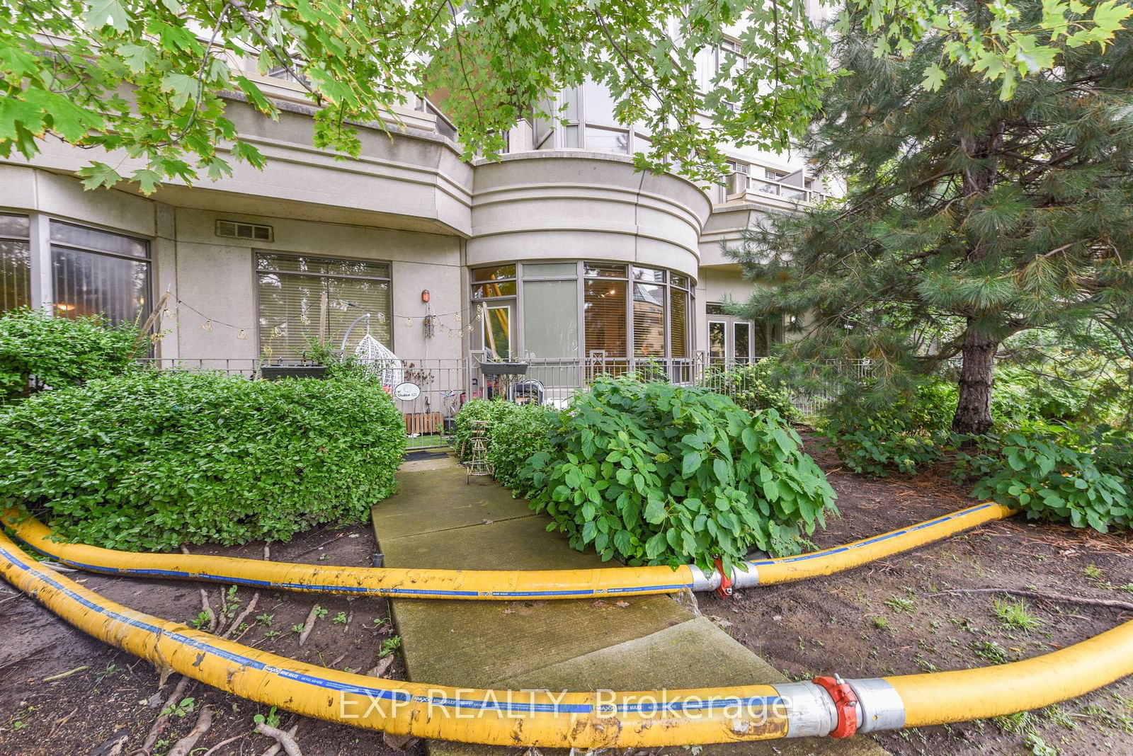 3888 Duke Of York Blvd, unit 121 for sale