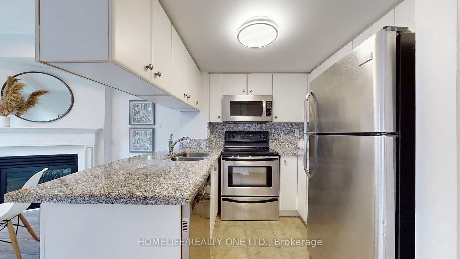 18 Laidlaw St, unit 1019 for sale