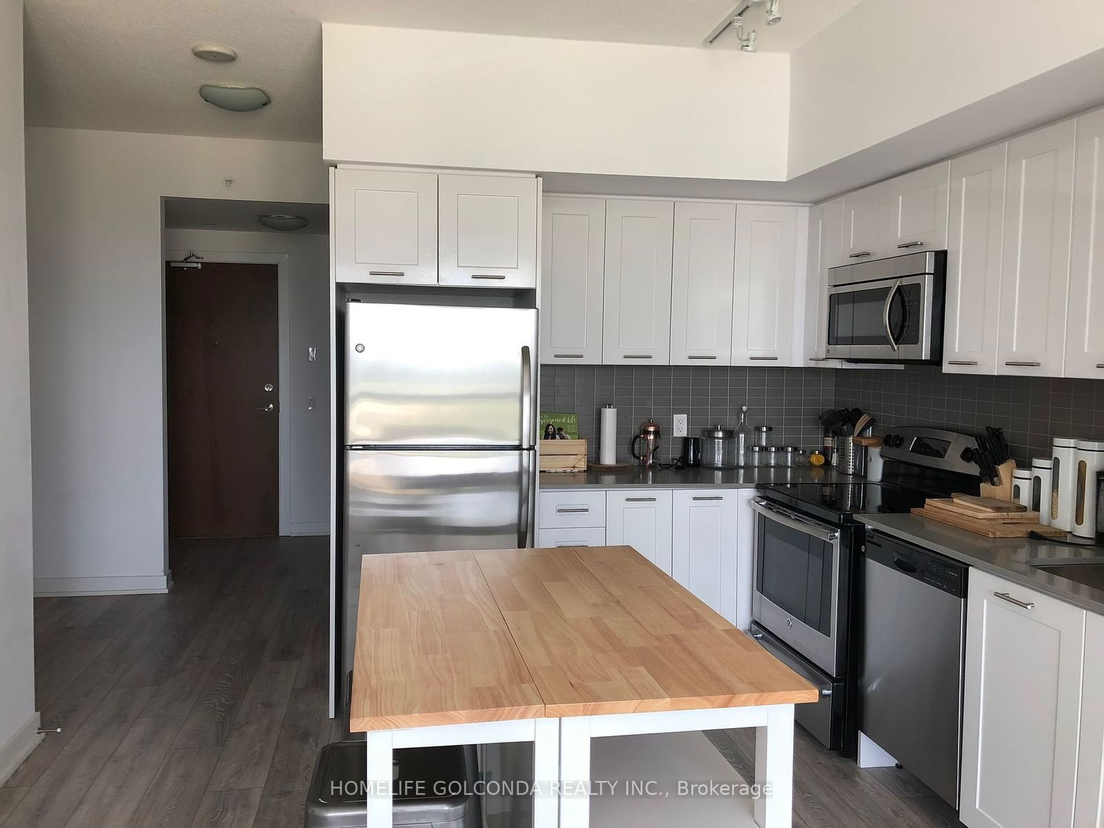 2200 Lakeshore Blvd W, unit 1208 for rent