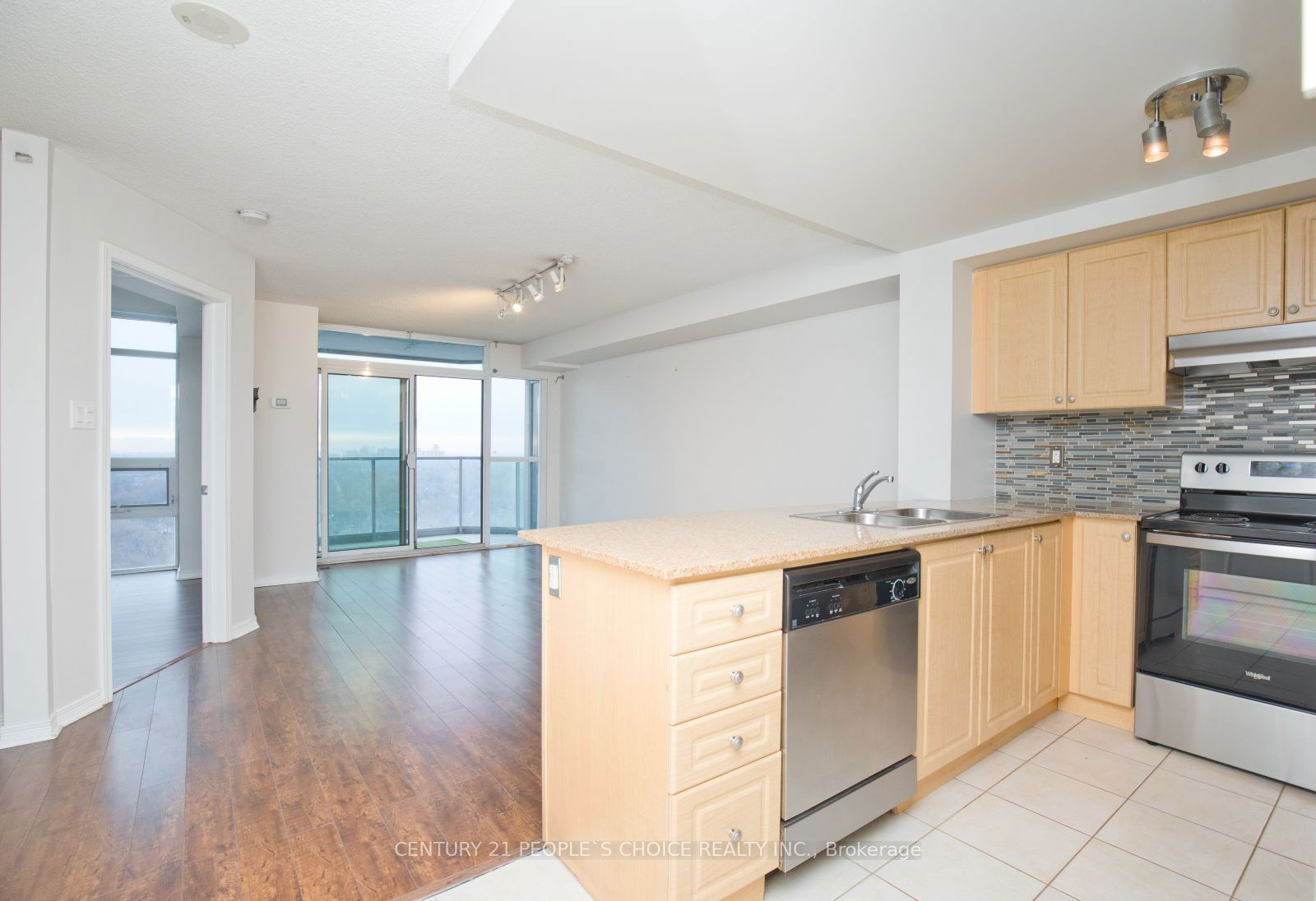 9 George St N, unit 2308 for sale