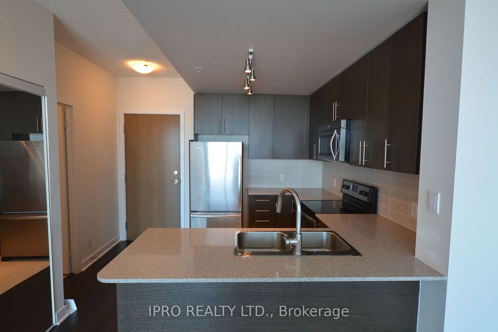 3985 Grand Park Dr, unit 1010 for rent