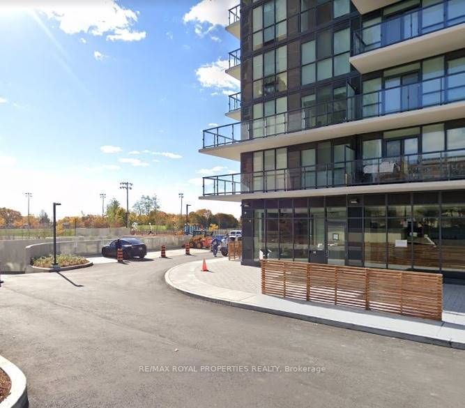 1461 Lawrence Ave W, unit 808 for sale