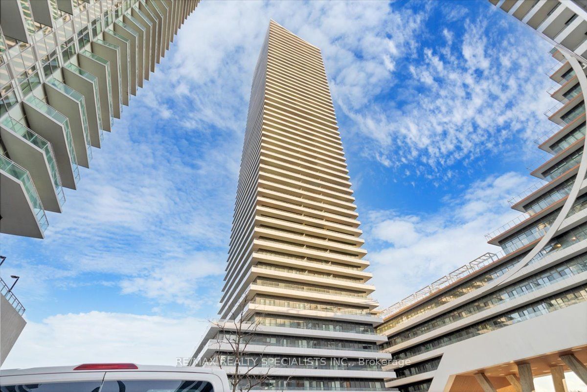 20 Shorebreeze Dr S, unit 3210 for rent