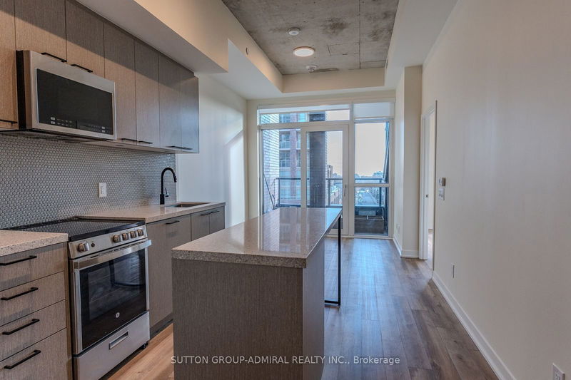 1808 St. Clair Ave W, unit 613 for rent