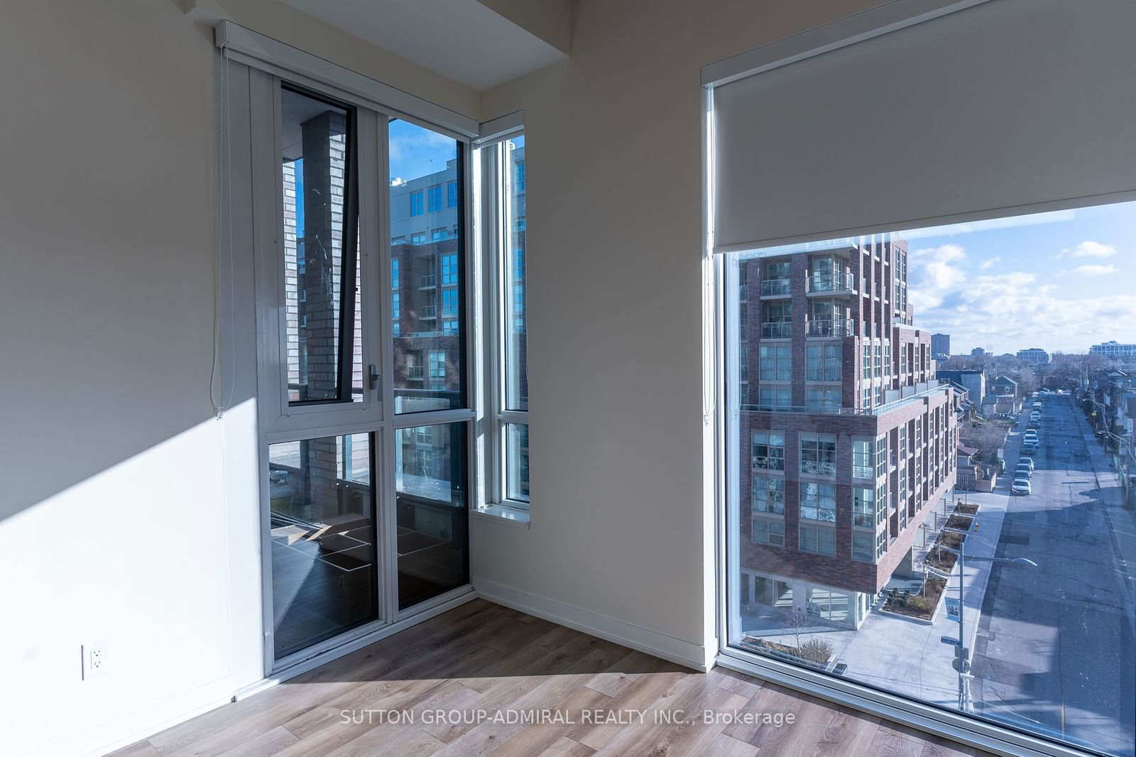 1808 St. Clair Ave W, unit 613 for rent