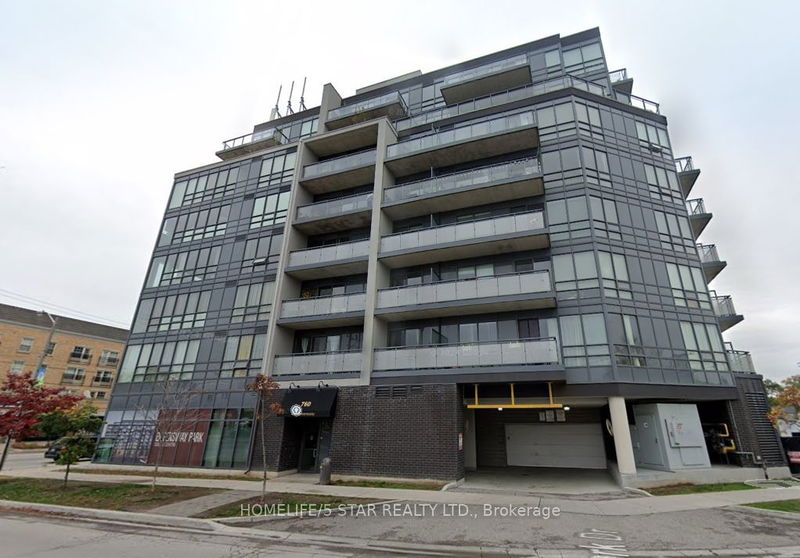 760 The Queensway, unit 801 for rent