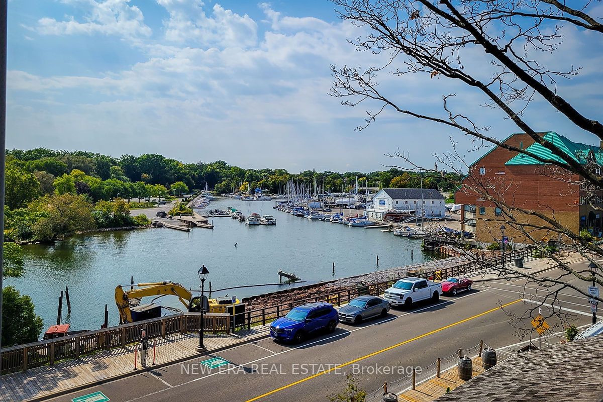 The Shores Condos, Oakville, Toronto