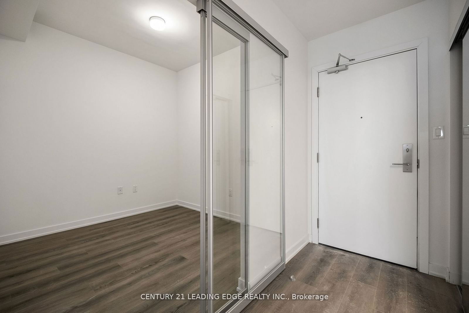 2433 Dufferin St, unit 503 for rent