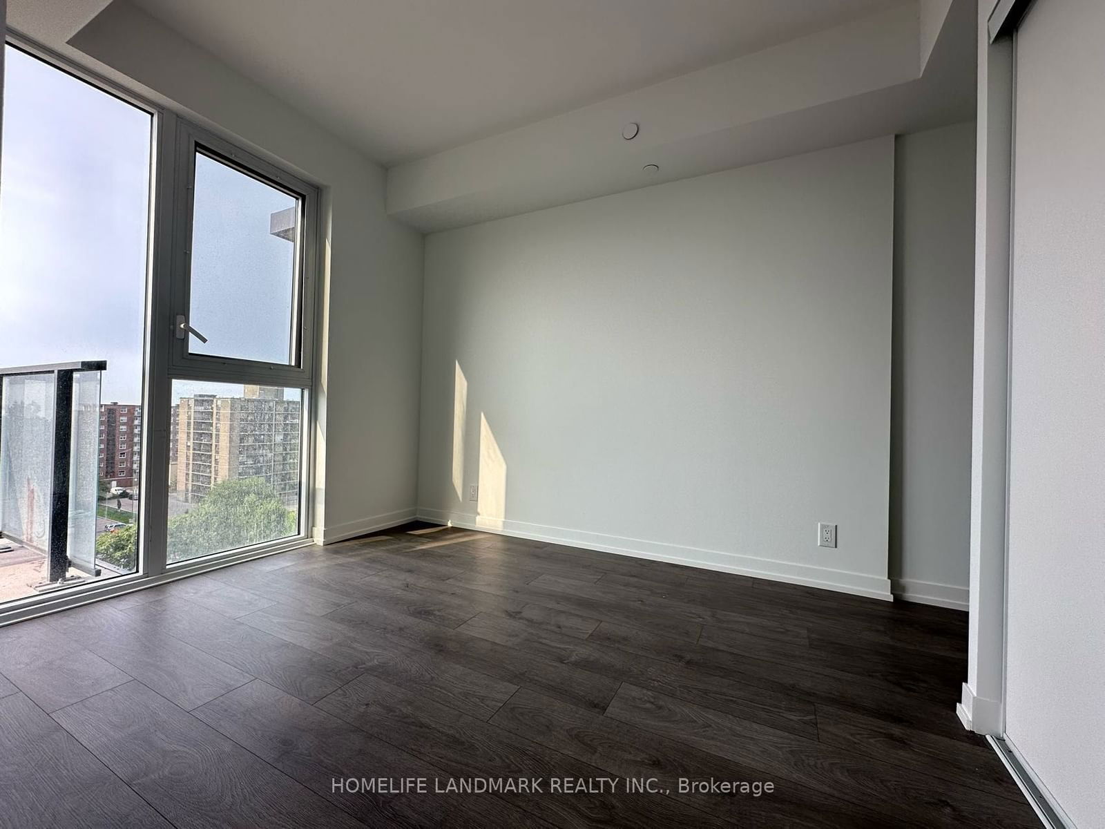 270 Dufferin St, unit 704 for rent