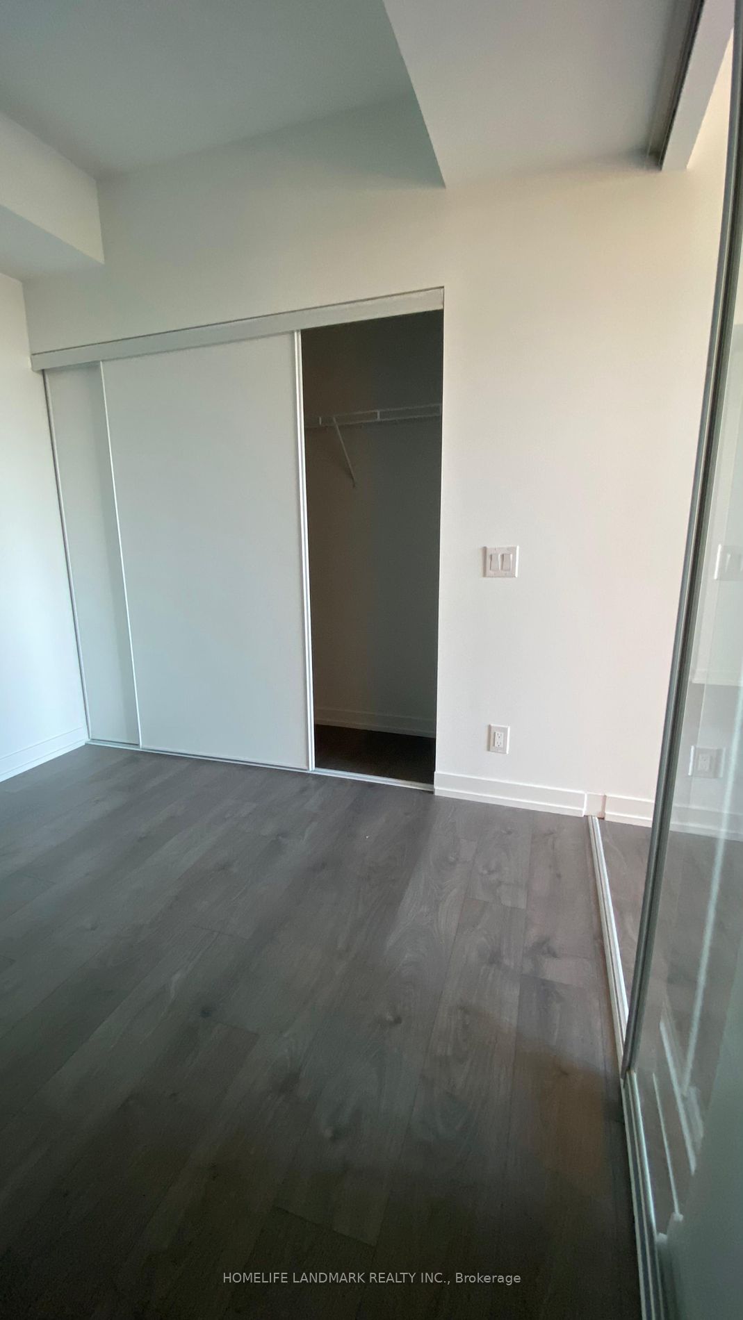 270 Dufferin St, unit 712 for rent