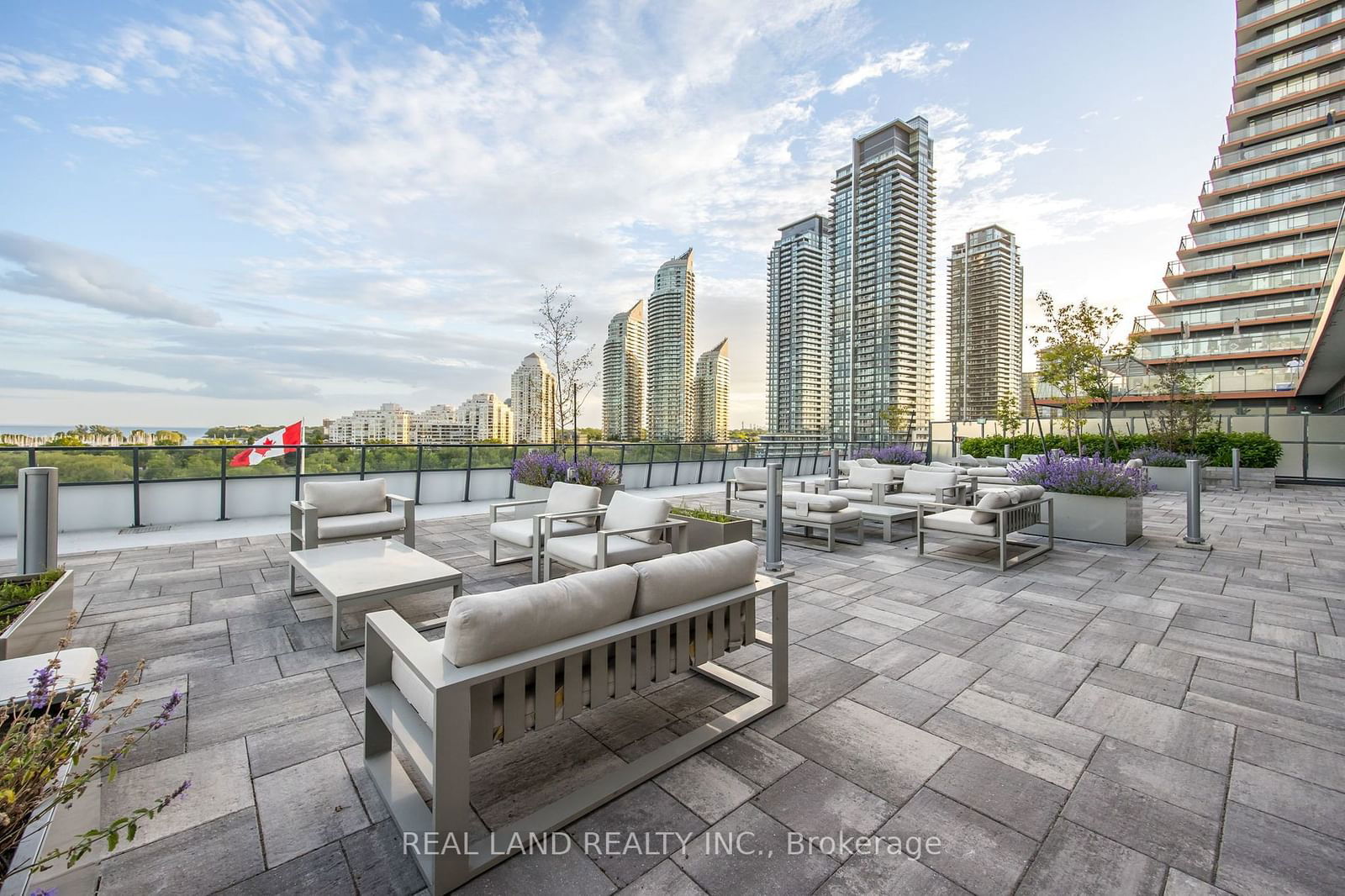 20 Shore Breeze Dr, unit 1208 for sale