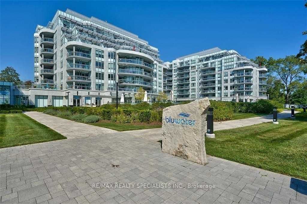 3500 Lakeshore Rd, unit 725 for rent