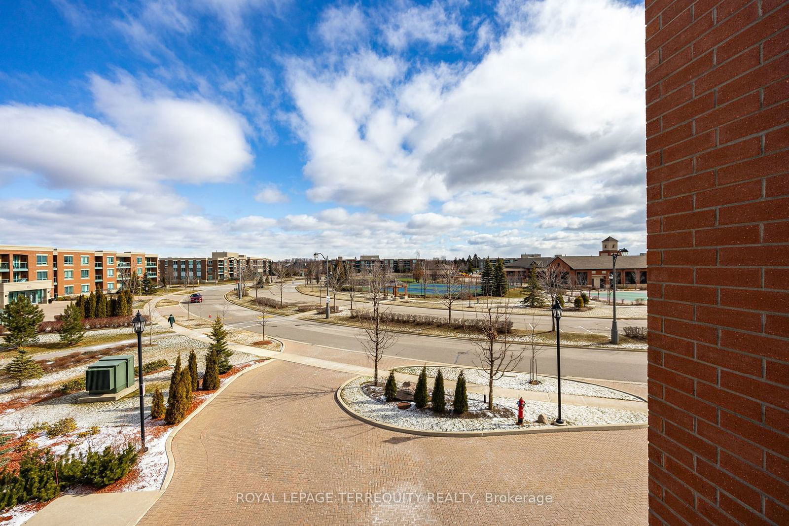 Rosedale Village II Condos, Brampton, Toronto