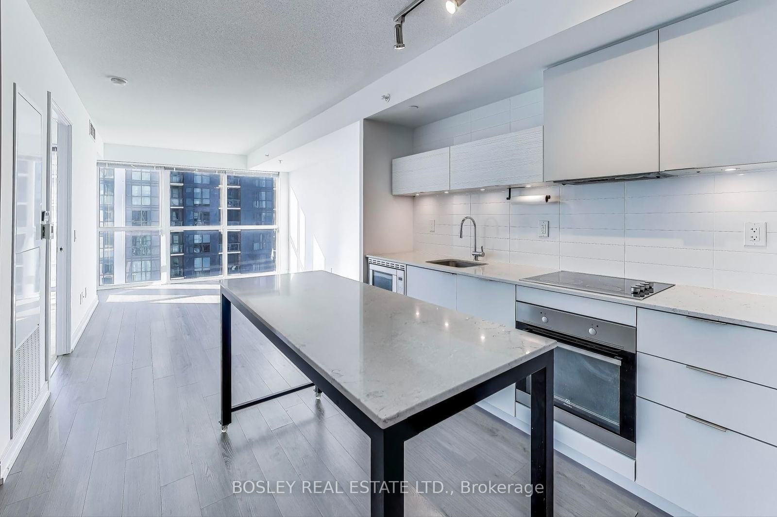 20 Thomas Riley Rd, unit 1401 for rent