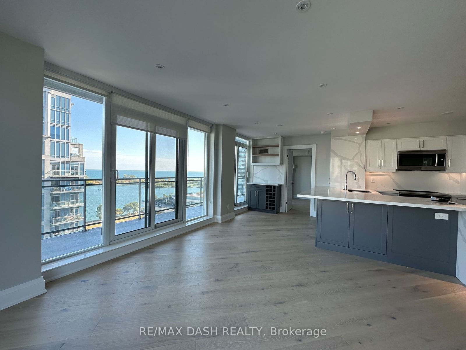 2121 Lakeshore Blvd W, unit 1511 for rent