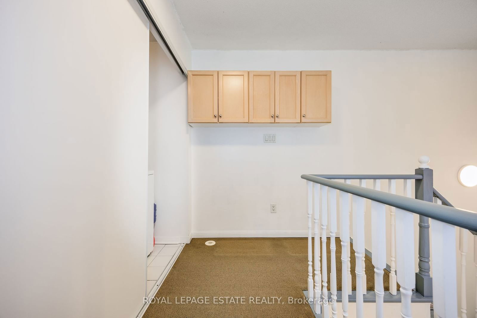 22 Laidlaw St, unit 1203 for sale