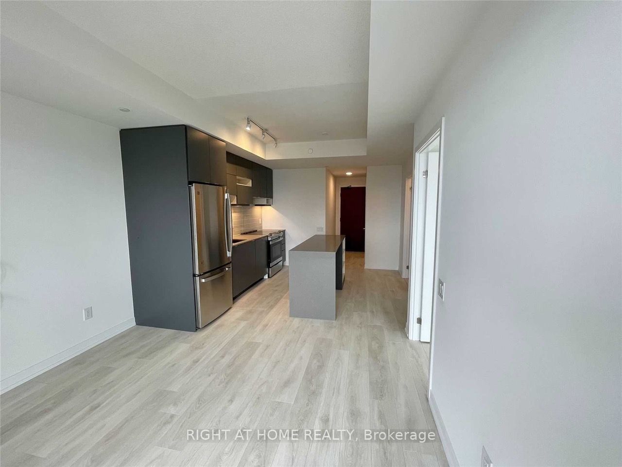 4065 Confederation Pkwy, unit 3007 for rent