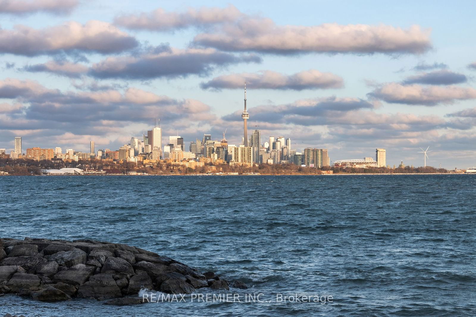 Explorer At Waterview Condos, Etobicoke, Toronto