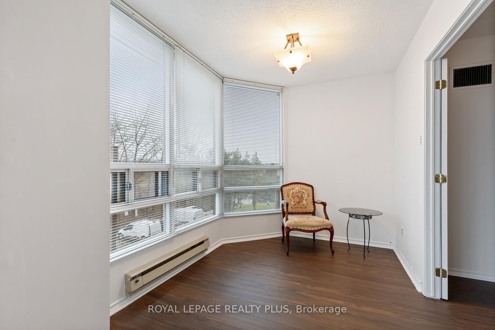 310 Mill St S, unit 311 for sale