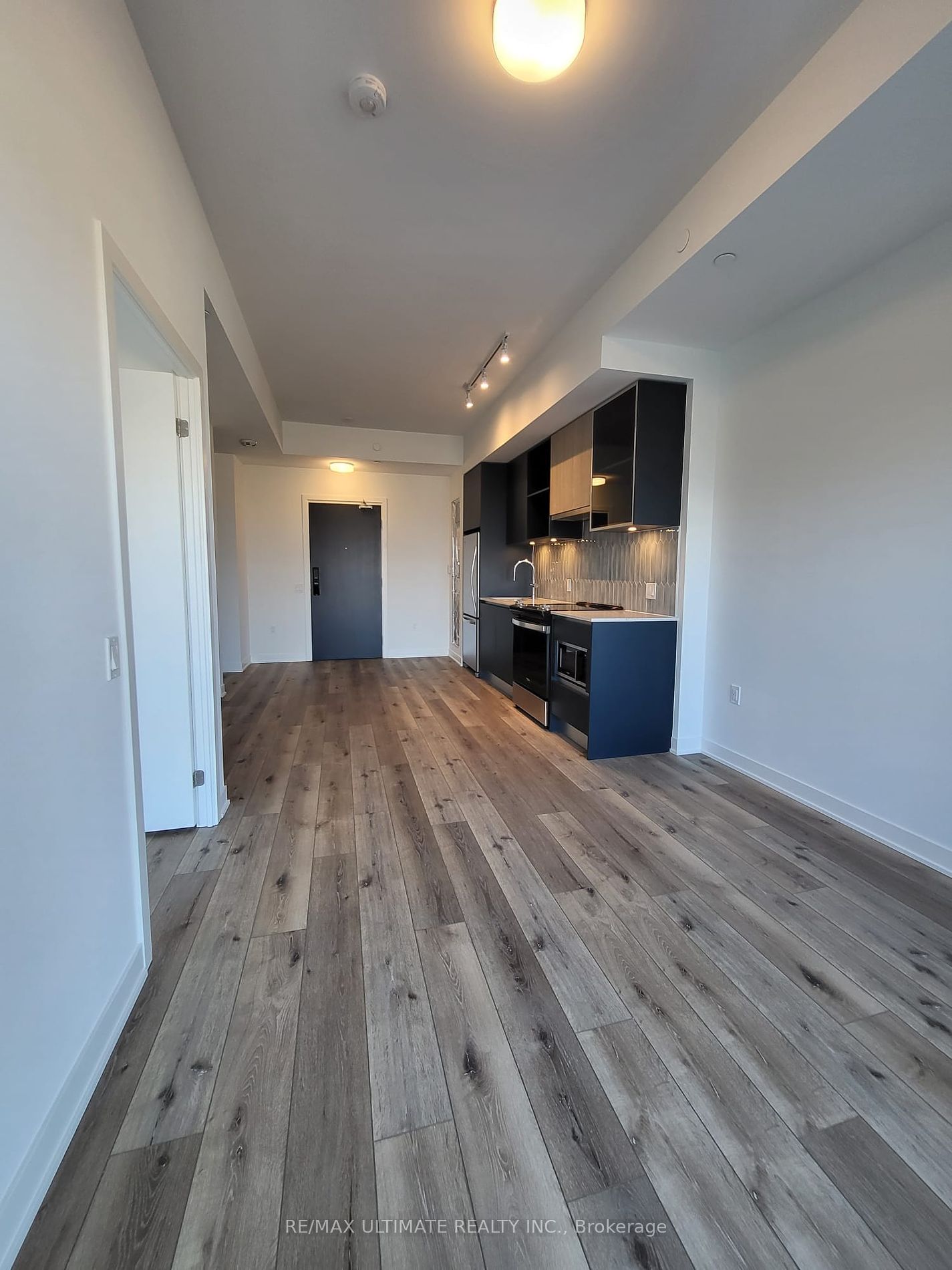 395 Dundas St W, unit PH29 for rent