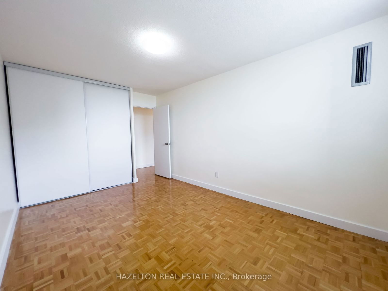 627 The West Mall, unit 1604 for rent