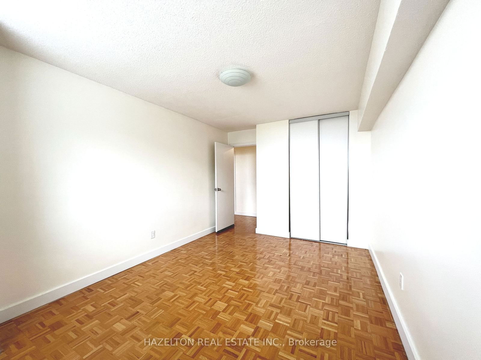 627 The West Mall, unit 1604 for rent