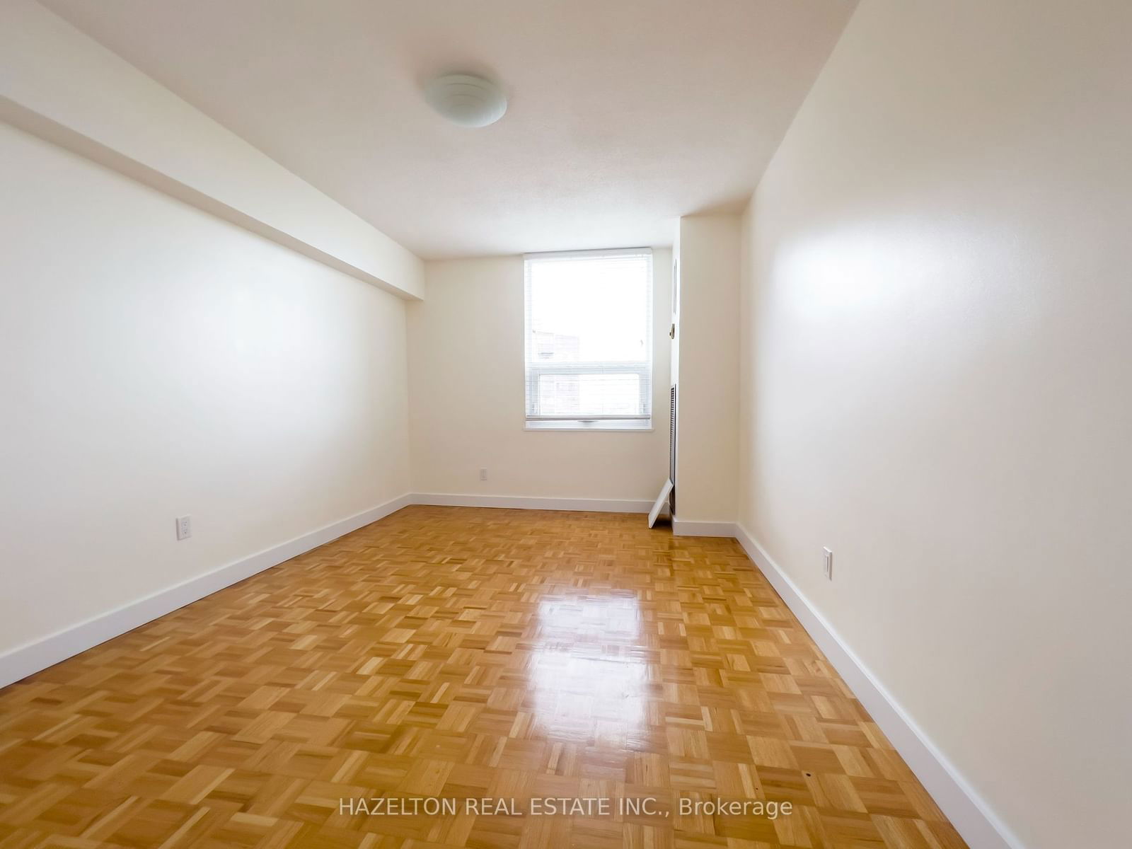 627 The West Mall, unit 1604 for rent