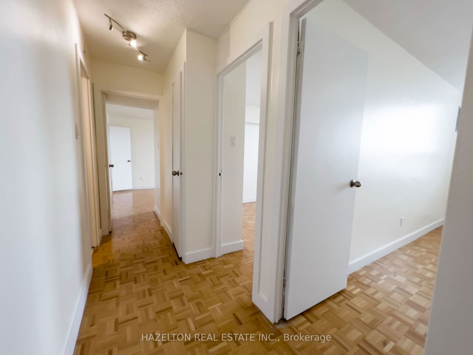 627 The West Mall, unit 1604 for rent