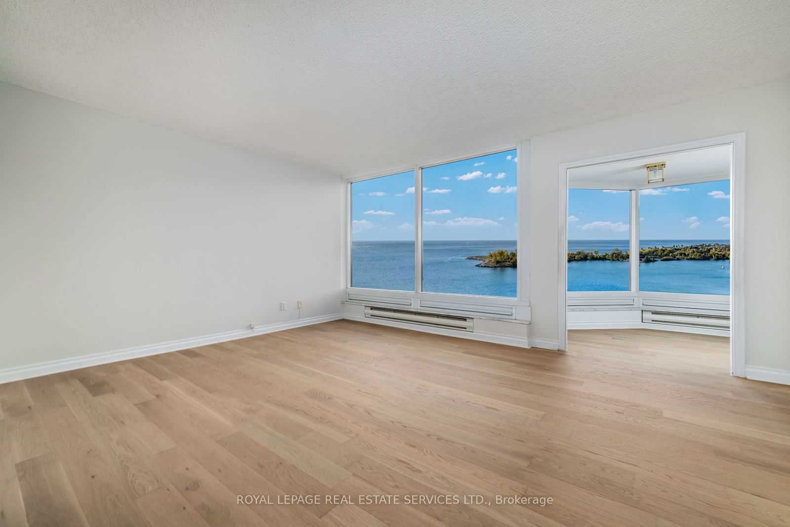 1 Palace Pier Crt, unit 1605 for sale