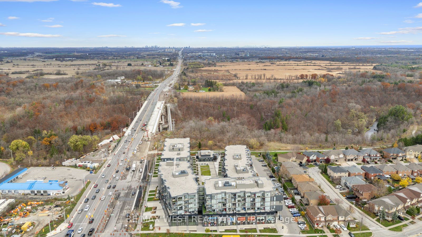 Link Condos & Towns, Burlington, Toronto