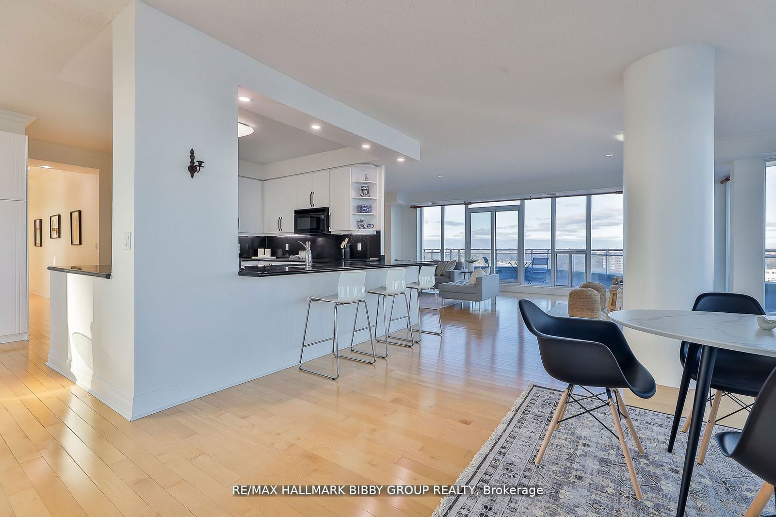 2121 Lake Shore Blvd W, unit LPH603 for rent